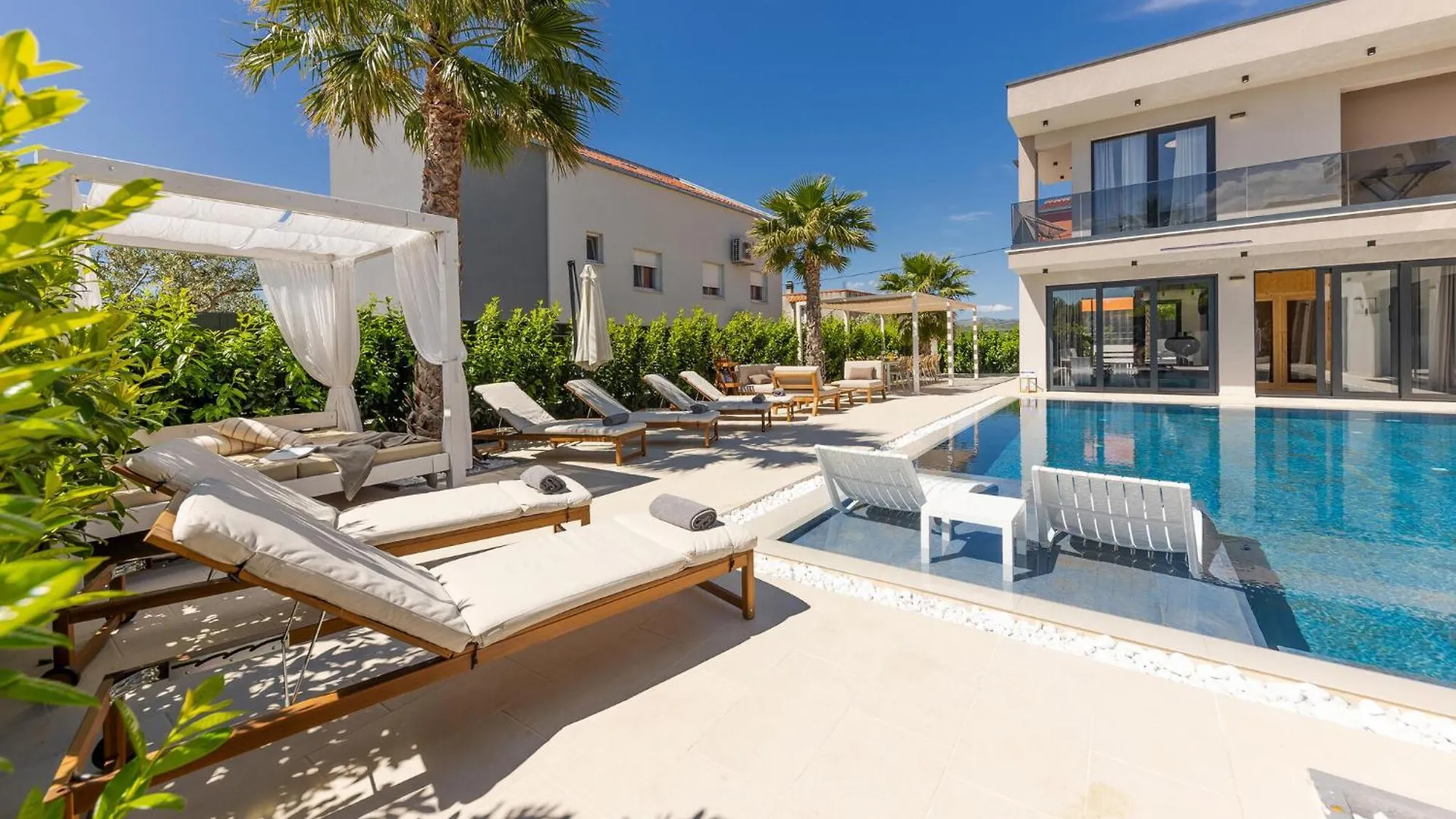 Awesome Home In Kastel Stari With Kitchen 0*,  Croatie